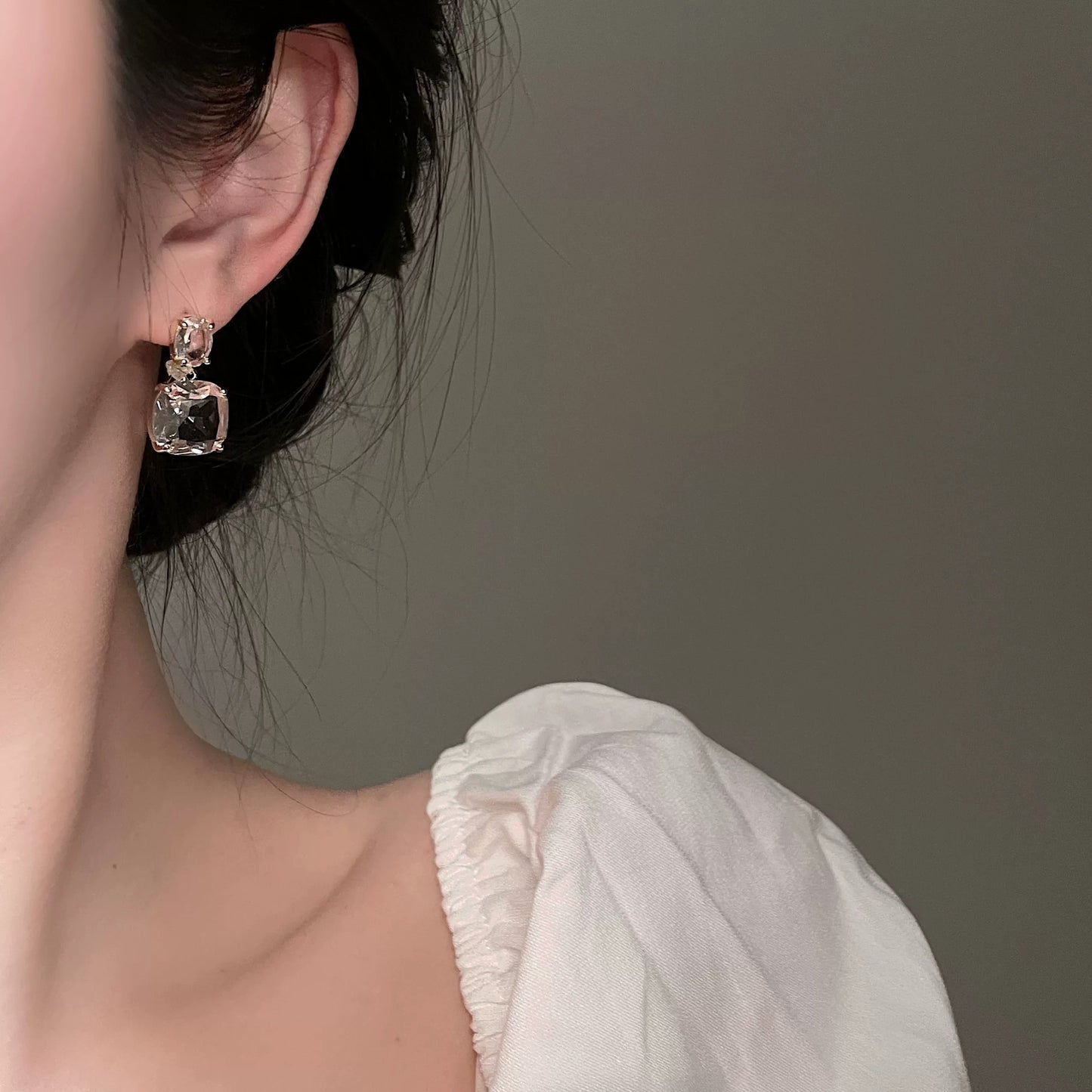 Fashion Transparent Mosquito Coil Ear Clip Women